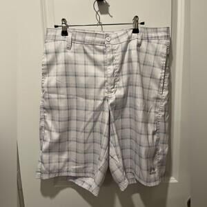 RBX x-Dri white plaid performance shorts, men’s size 34, EUC